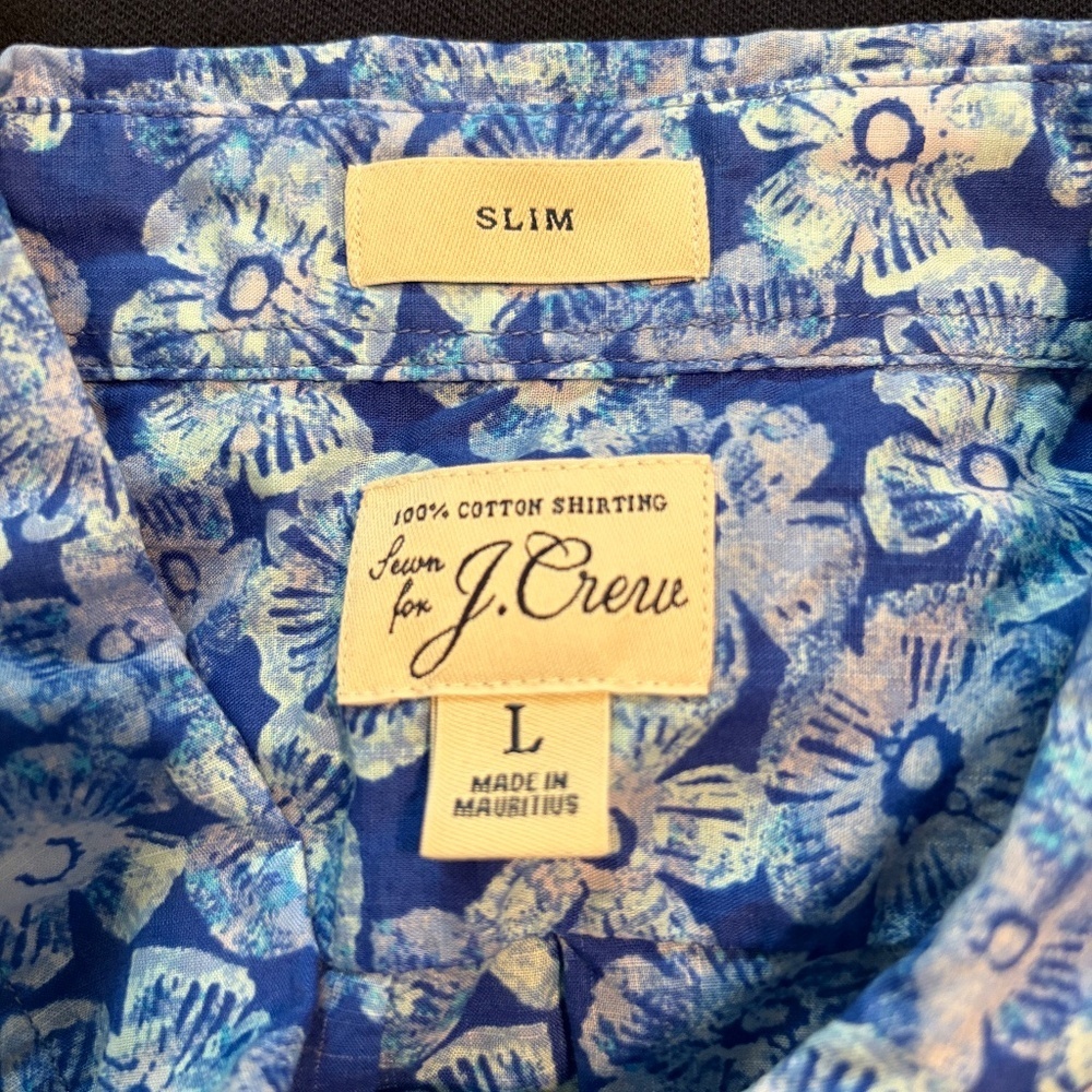 J Crew Mens Short Sleeve Button Down - Picture 2 of 2